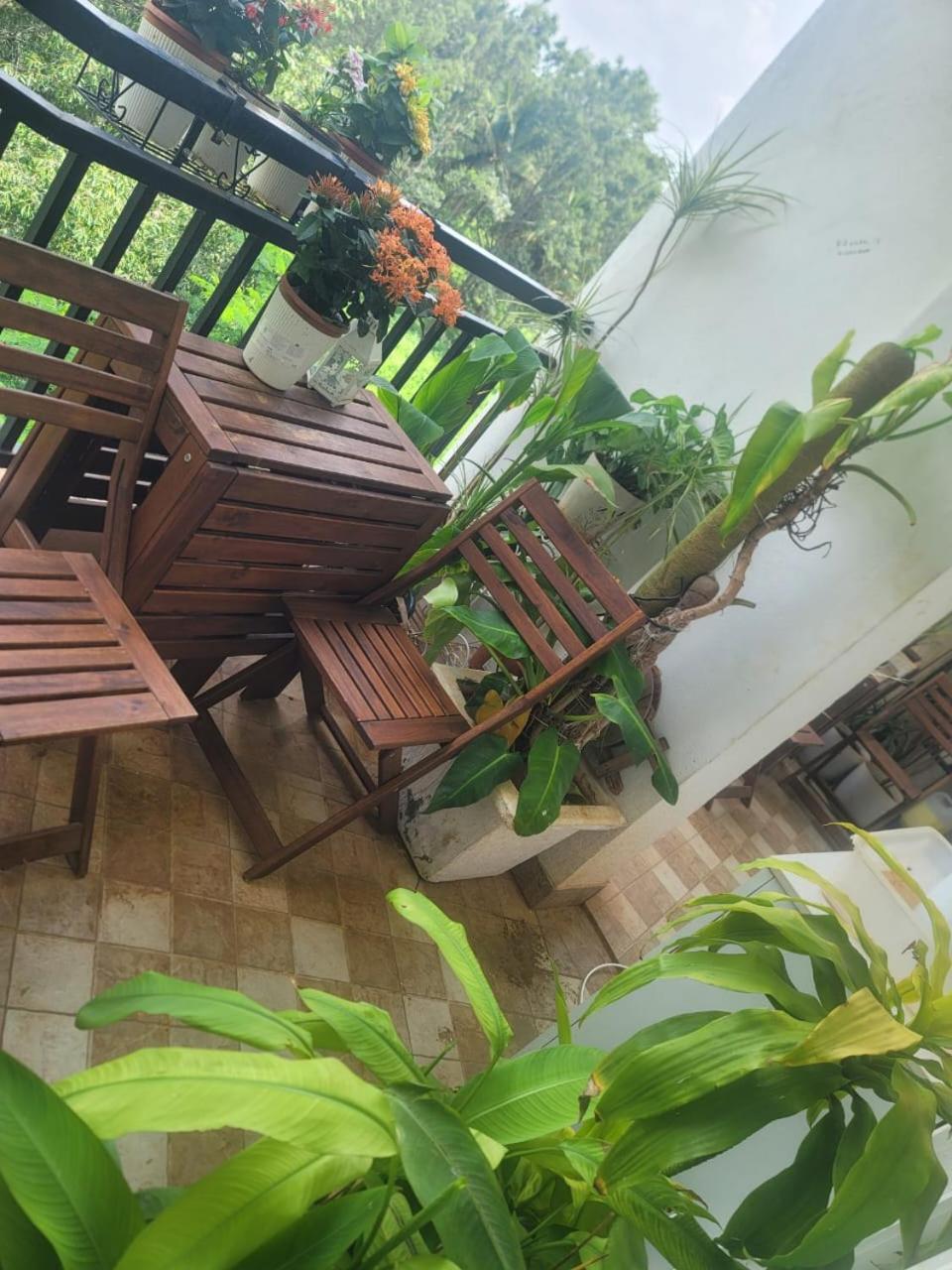 Serene Home Stay บังกาลอร์ ภายนอก รูปภาพ